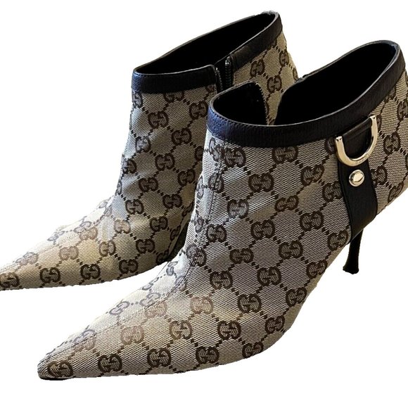 GUCCI D RING** GG MONOGRAM** POINTED TOE** BOOTIES/BOOT SIZE 9.5 - Picture 1 of 16